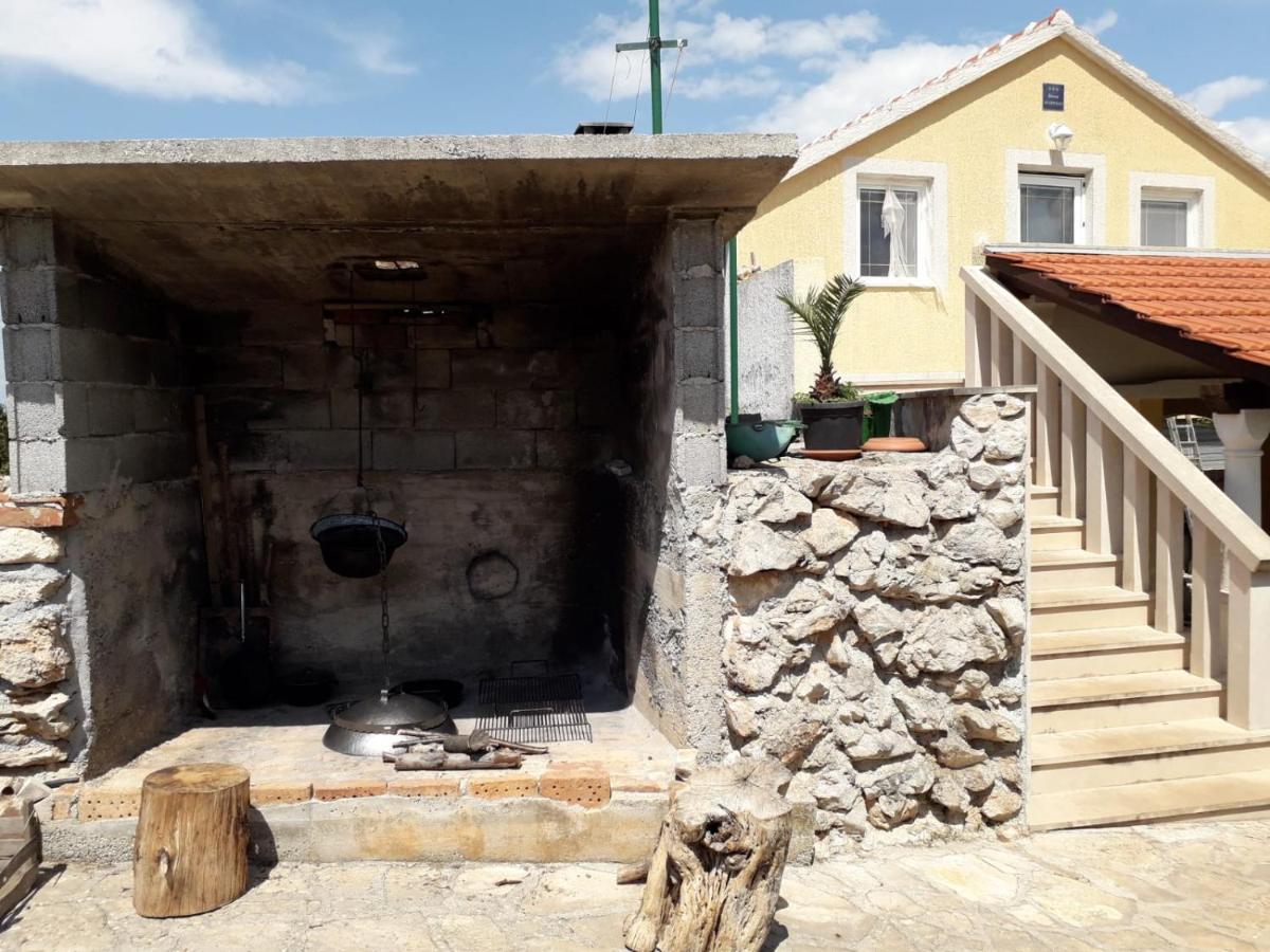 Jenny'S House Διαμέρισμα Supetar Εξωτερικό φωτογραφία
